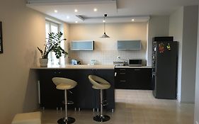 Apartament w Wesołej